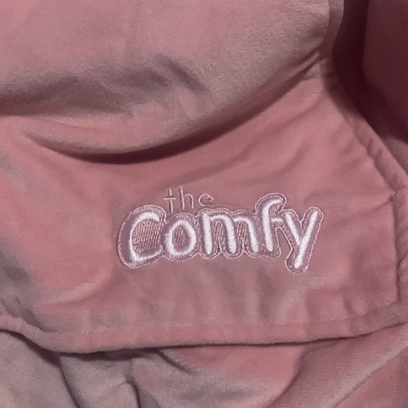Pink Comfy - Picture 5 of 5